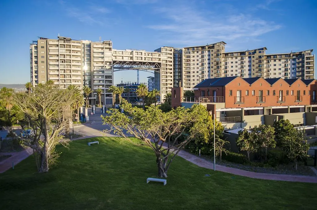 Manhattan Quarter Luxury Apartments location